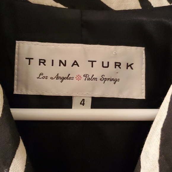 Animal Print Trina Turk Size 4 Coat - Picture 3 of 4